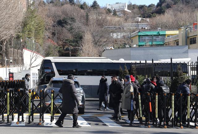 韩国警方否认逮捕总统警卫次长